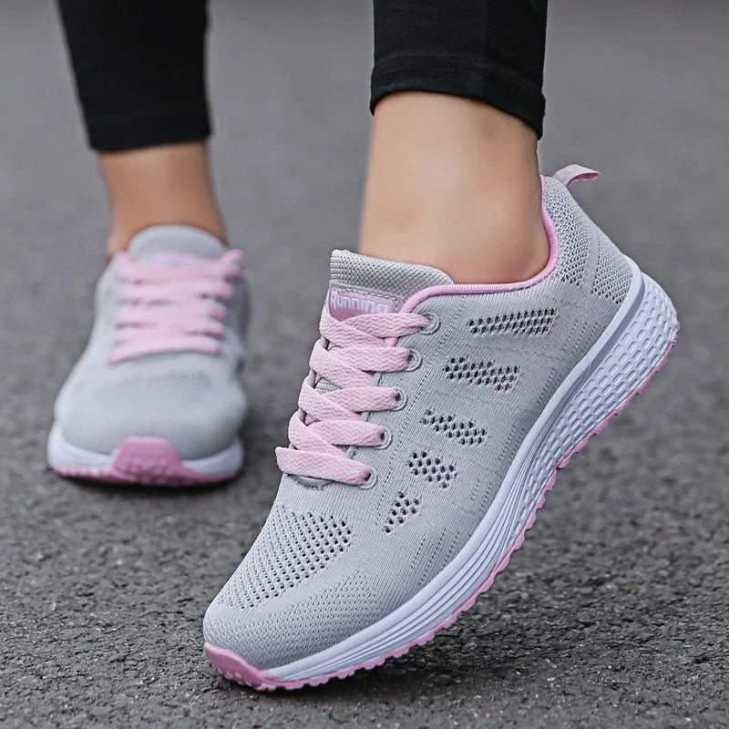 Women's White Fashion Sneakers